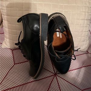 Boys dress shoes